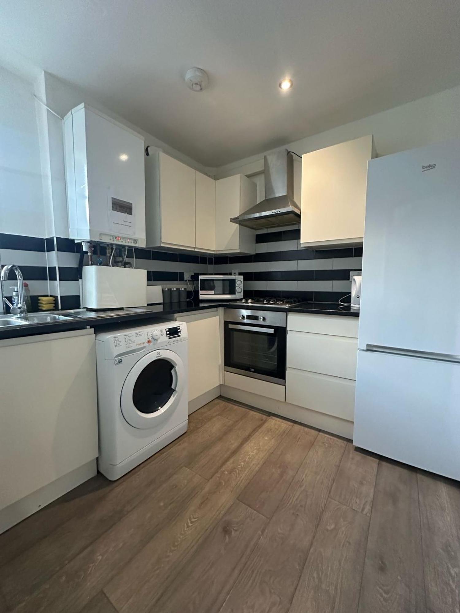 "Euston Comfort" 3 Bedroom Flat In Kings Cross, St Pancras!!!!118B Λονδίνο Εξωτερικό φωτογραφία