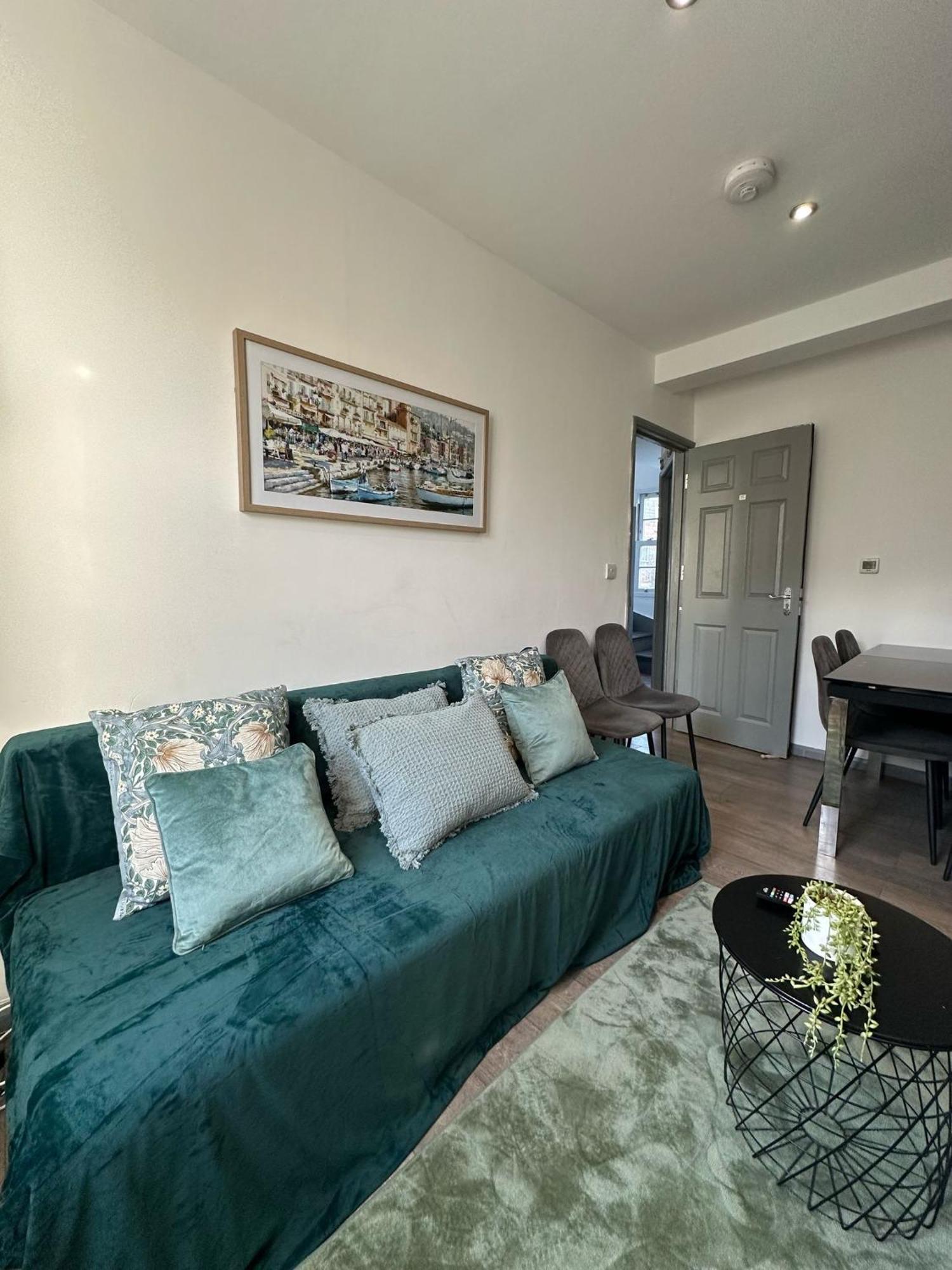 "Euston Comfort" 3 Bedroom Flat In Kings Cross, St Pancras!!!!118B Λονδίνο Εξωτερικό φωτογραφία